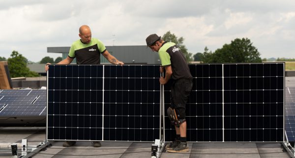 Je zonnepanelen combineren met een thuisbatterij